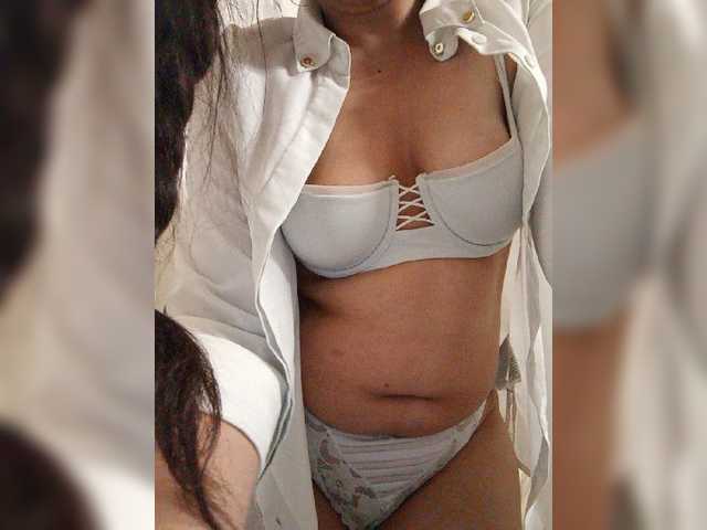 Broadcast screenshots SabrinaM