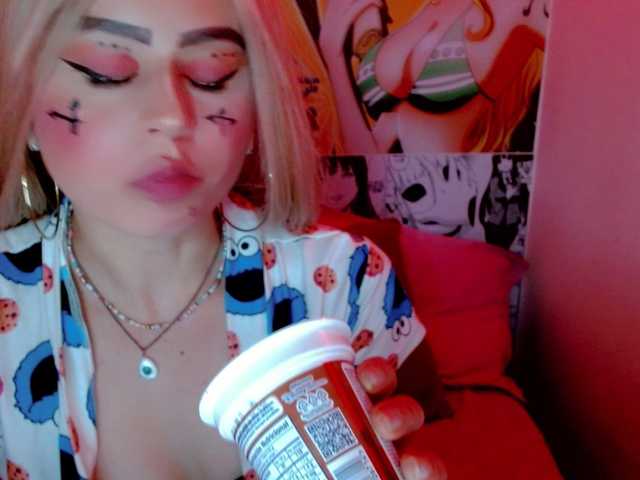 Broadcast screenshots SabrinaOlson