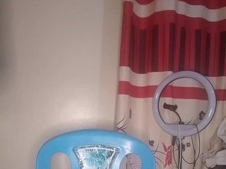 Erotic video chat Saffronsin