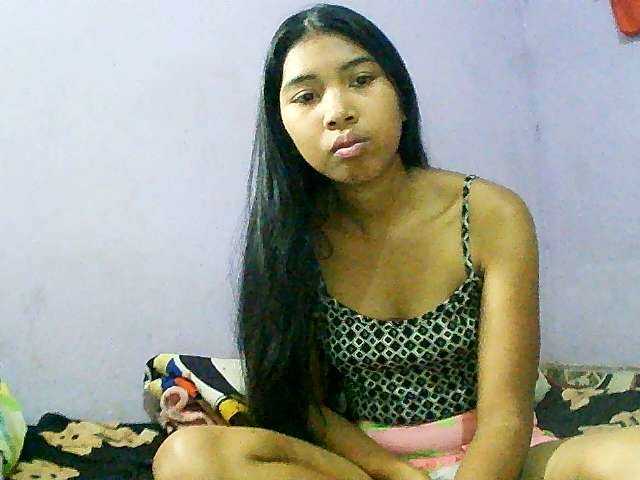 Photos Sallia29 HELLO BB....PLEASE FOLLOW ME......I give my best to my beloved KISS YOU