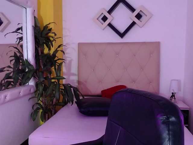 Broadcast screenshots SallyDevine