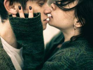 Erotic video chat Saloreya