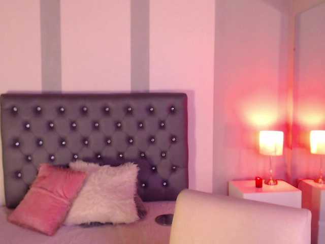 Broadcast screenshots SamantaBrown