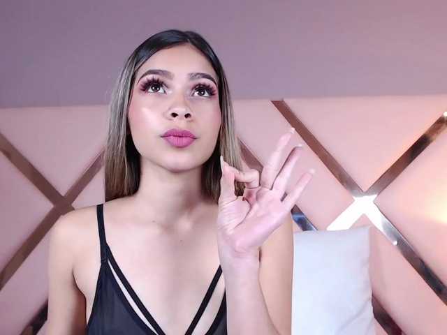 Broadcast screenshots SamantaParker