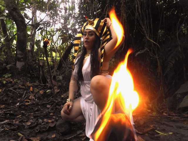 Photo of the profile samanthaa-curvy