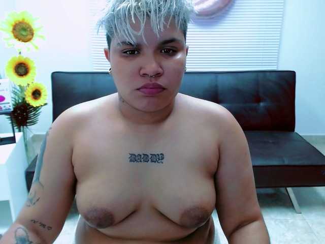 Broadcast screenshots LilyJames