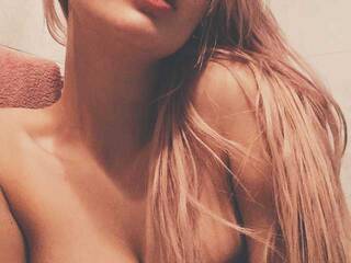 Erotic video chat SandyLali