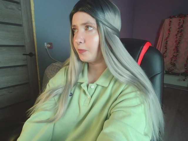 Broadcast screenshots santyLisa