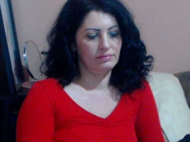 Broadcast screenshots SaraAnn