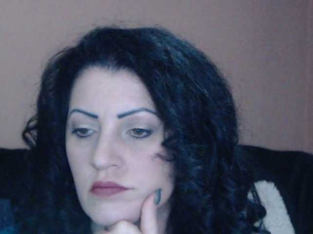 Broadcast screenshots SaraAnn