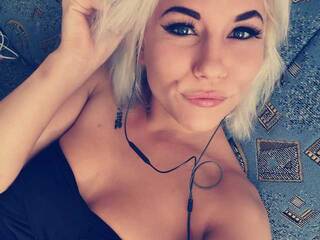 Erotic video chat SarahCute69