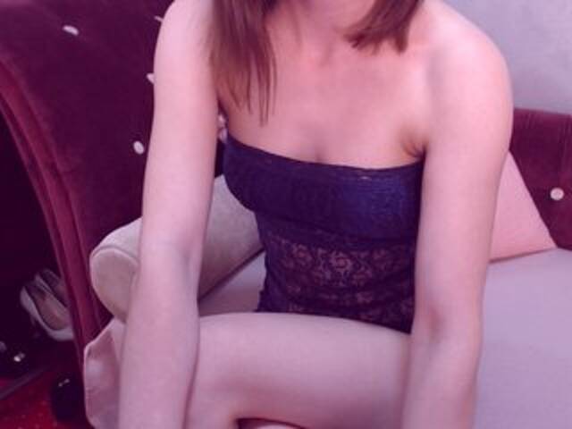 Broadcast screenshots SarahJess