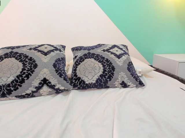 Broadcast screenshots SaraHope