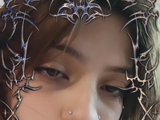 Erotic video chat SARAI-PETITE