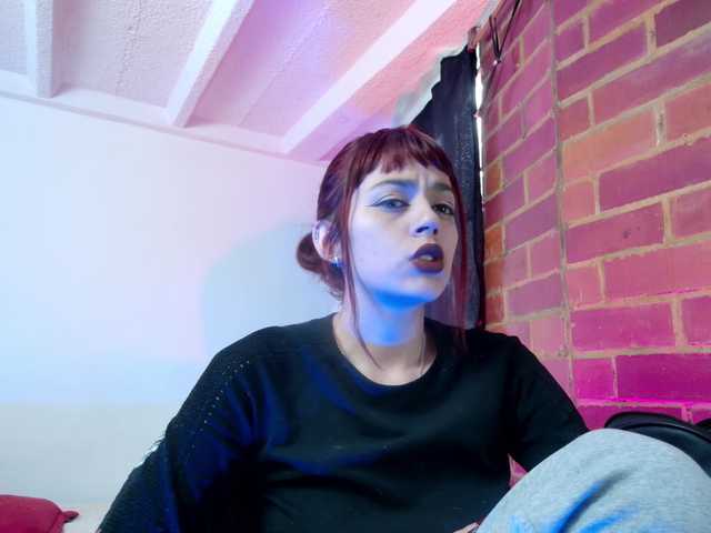 Broadcast screenshots SaraMirandaa