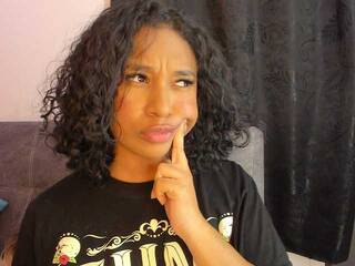 Erotic video chat sarasophie