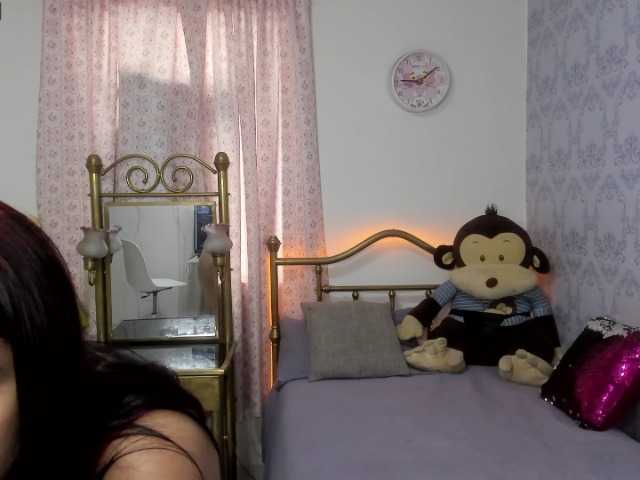 Broadcast screenshots sarastars