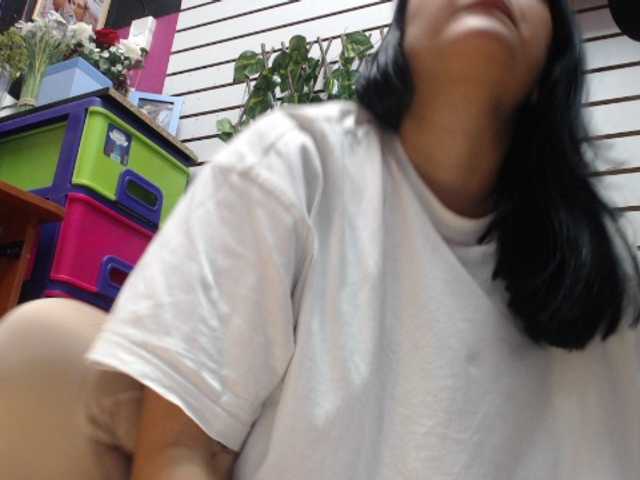 Broadcast screenshots saraynx