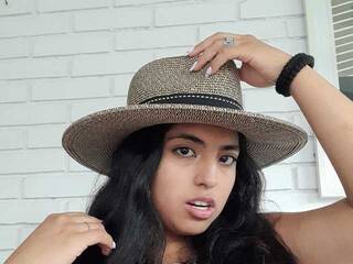 Erotic video chat SaritaDavis1