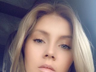 Erotic video chat Sarrah8