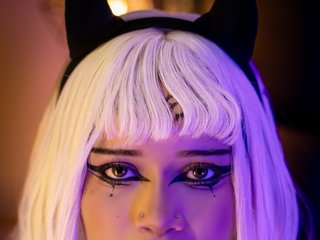 Erotic video chat sasha-yaklove999