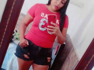 Erotic video chat SashaLorens