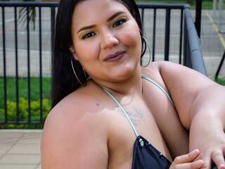 Erotic video chat Sashira