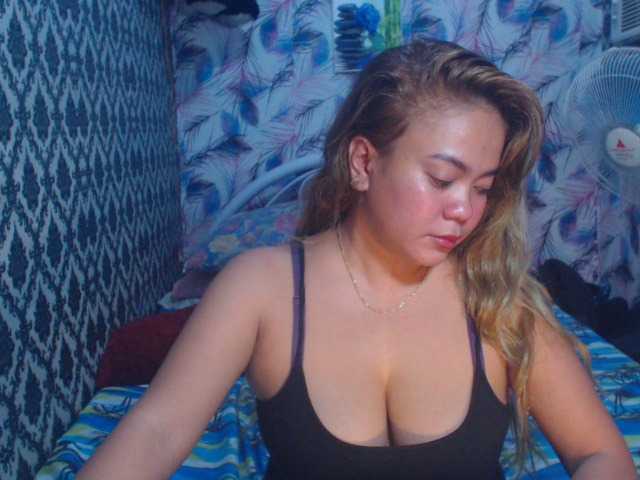 Broadcast screenshots SassyClit