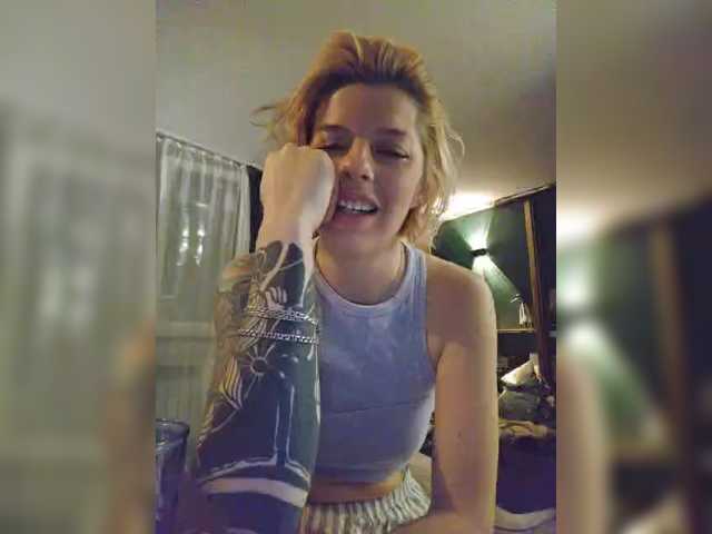 Broadcast screenshots Scarla-Karla