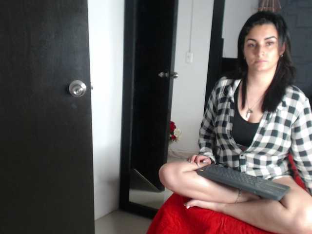 Broadcast screenshots ScarletXimena
