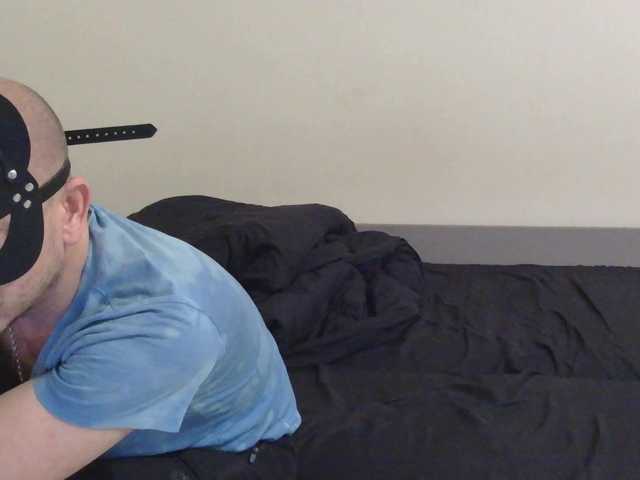 Welcome to our chat room! Feel free to say hi 😊