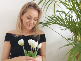 Erotic video chat SecretAlicia