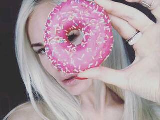 Erotic video chat Seeleenaa