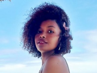 Erotic video chat SelenaJoya