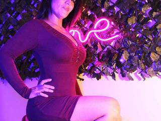 Erotic video chat SeleneGreen