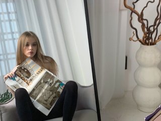 Erotic video chat SelenHellsWeet