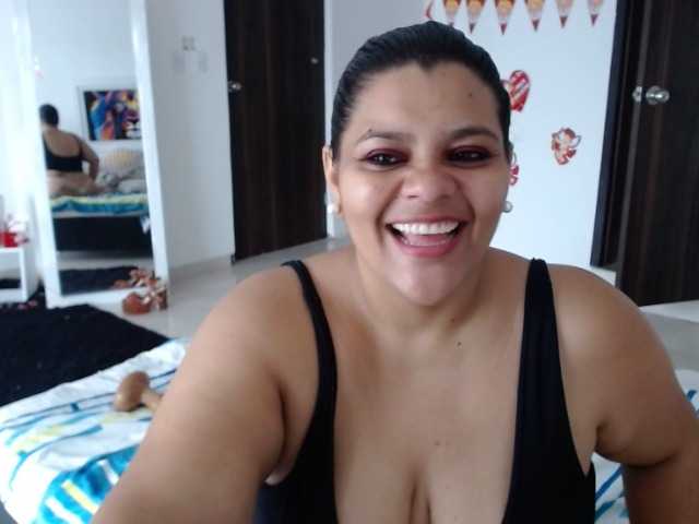 Photos Selenna1 @ fuck my pussy until the squirt for you#bbw#bigass#bigboos#anal#squirt#dance#chubby#mature# Happy Valentine's Day