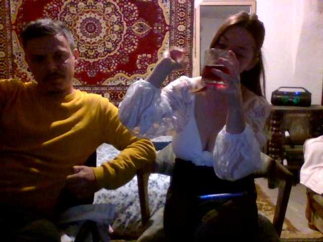 Broadcast screenshots selennandbrya