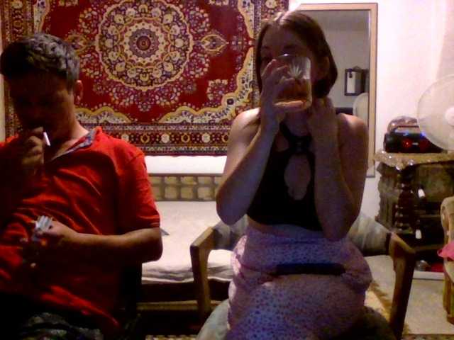 Broadcast screenshots selennandbrya