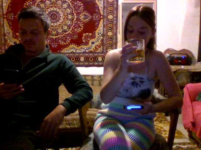 Broadcast screenshots selennandbrya