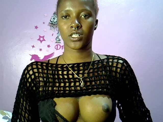 Broadcast screenshots Sexxyezzy