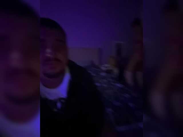Broadcast screenshots Sexy3couple