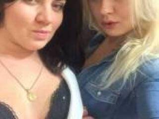 Erotic video chat sexybabes17