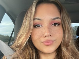 Erotic video chat sexybigtitsss