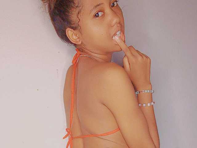 Photo of the profile SexyDoll3