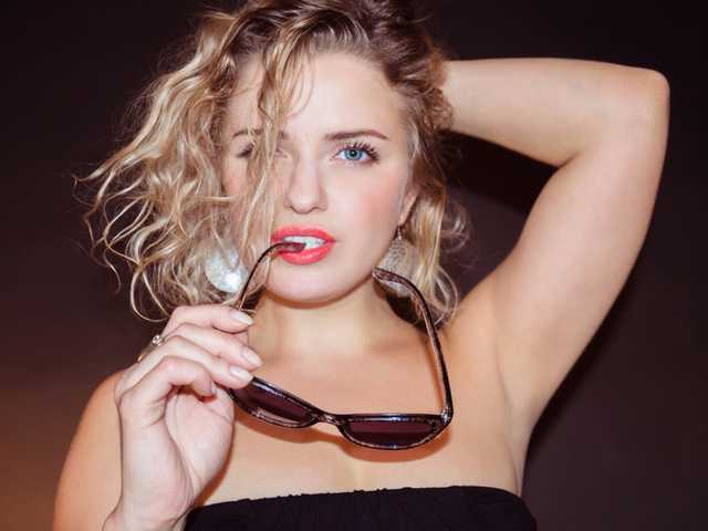 Photo of the profile SexyLionesse