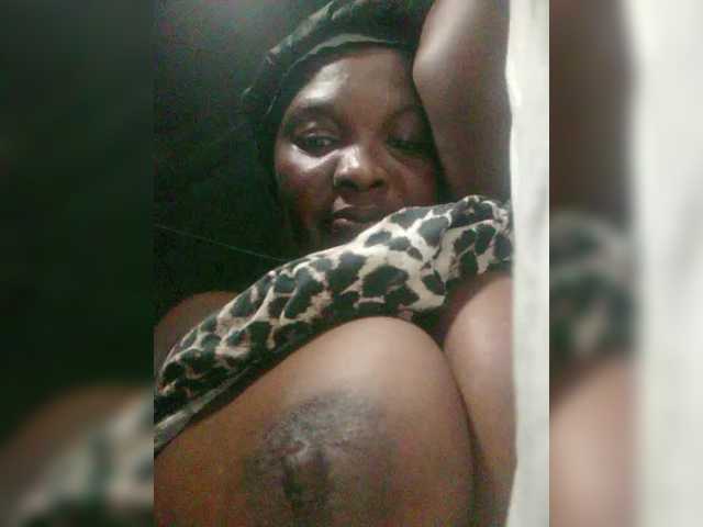 Broadcast screenshots Sexymilly1