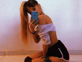 Erotic video chat shabrina18