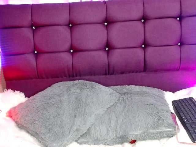 Broadcast screenshots ShaelGracee