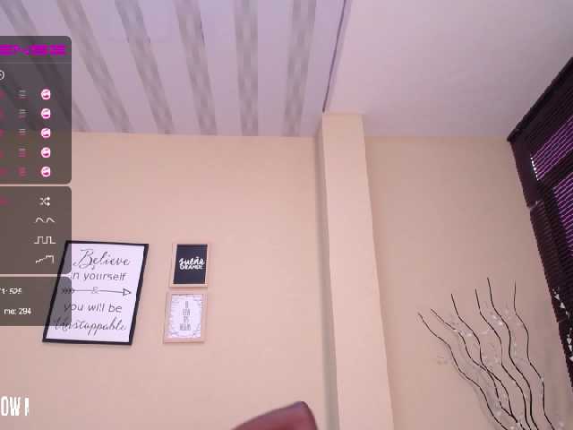 Broadcast screenshots shairacox